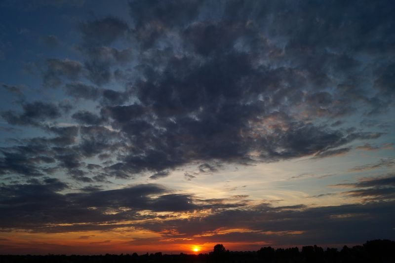 Horário do Pôr do Sol no Rio: Saiba Que Horas o Sol se Põe Hoje